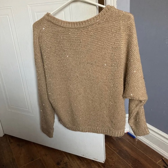 Long sleeve top - Picture 3 of 3